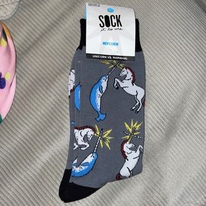 Sock it to me 🧦 Unicorn vs. Narwhal 🦄 🐳
